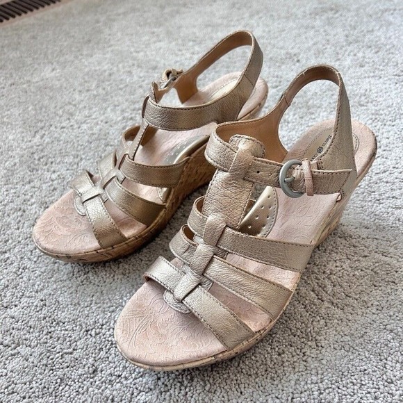 BOC Gold and Cream Sandals Strappy Comfort - Picture 2 of 10